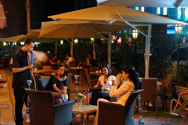 Vision Hotel Apartments Deluxe Abu Dhabi 4*,
